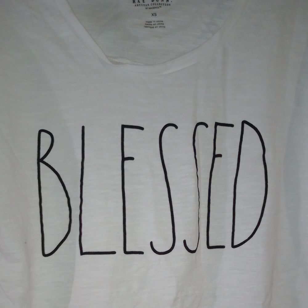 🆕👕Rae Dunn BLESSED T-shirt - Picture 3 of 4